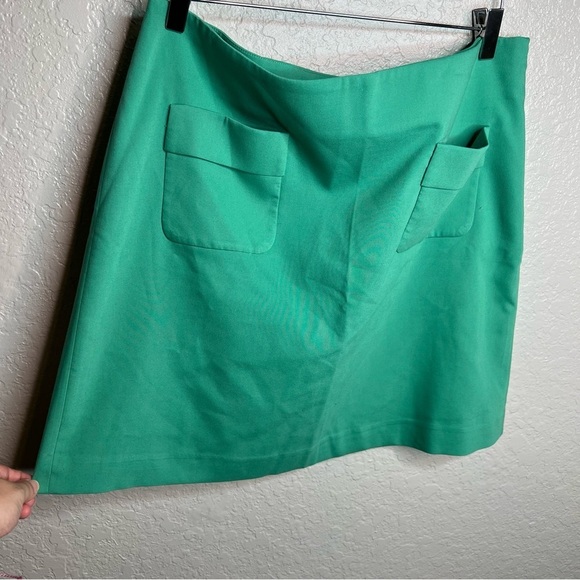 Loft Green Skirt W/Front Pockets - Picture 4 of 6